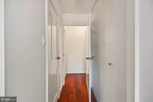 730 24th St NW, Washington, DC 20037 - Photo 16