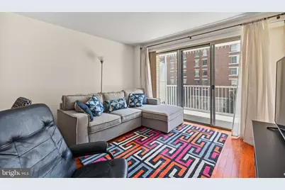730 24th Street NW #409, Washington, DC 20037 - Photo 14