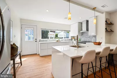 817 20th Street NE, Washington, DC 20002 - Photo 8