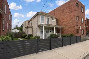 1018 45th St NE, Washington, DC 20019 - Photo 2