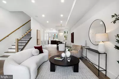 421 4th Street NE, Washington, DC 20002 - Photo 8