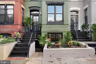421 4th St NE, Washington, DC 20002 - Photo 2