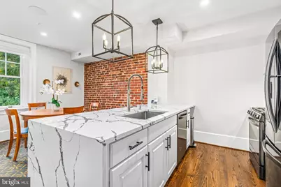 1311 30th Street NW #204, Washington, DC 20007 - Photo 8