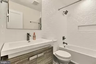 14 T St NE, Washington, DC 20002 - Photo 24