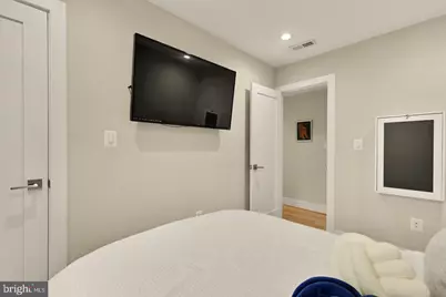 14 T Street NE #1, Washington, DC 20002 - Photo 20