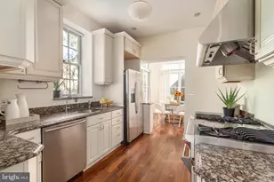 300 North Carolina Ave SE, Washington, DC 20003 - Photo 14