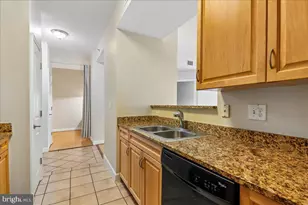 1111 25th St NW, Washington, DC 20037 - Photo 14