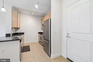 1391 Pennsylvania Ave SE, Washington, DC 20003 - Photo 10