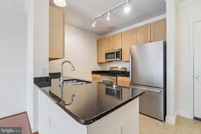 1391 Pennsylvania Avenue SE #457, Washington, DC 20003 - Photo 12