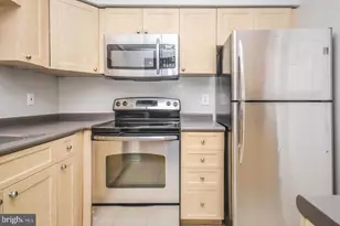3631 38th St NW, Washington, DC 20016 - Photo 6