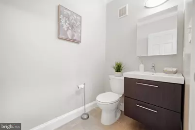 1600 Belmont Street NW #D, Washington, DC 20009 - Photo 28