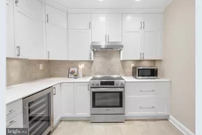 1600 Belmont Street NW #D, Washington, DC 20009 - Photo 16