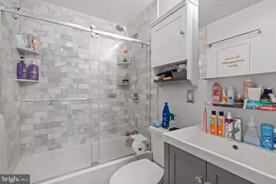 1418 W NW #403, Washington, DC 20009 - Photo 20