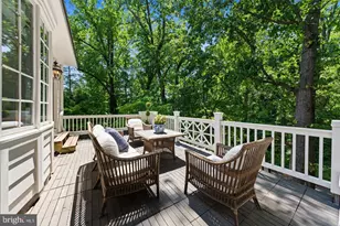 2501 49th St NW, Washington, DC 20007 - Photo 28