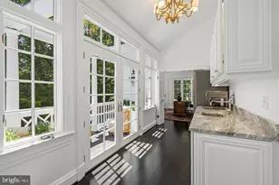 2501 49th St NW, Washington, DC 20007 - Photo 26