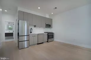 705 Irving St NW, Washington, DC 20010 - Photo 4