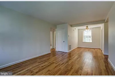 3872 Porter Street NW #D358, Washington, DC 20016 - Photo 8