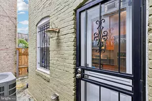813 12th St NE, Washington, DC 20002 - Photo 28