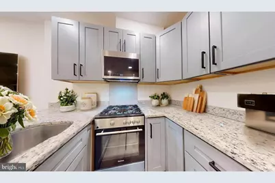 1821 T Street NW, Washington, DC 20009 - Photo 8