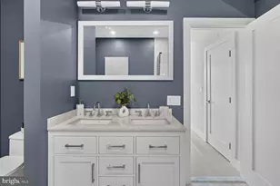 720 Irving St NE, Washington, DC 20017 - Photo 26