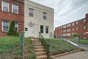1946 I St NE, Washington, DC 20002 - Photo 1