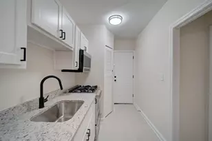 1946 I St NE, Washington, DC 20002 - Photo 30