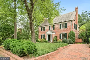2721 31st Pl NW, Washington, DC 20008 - Photo 1
