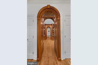 1318 35th Street NW #3, Washington, DC 20007 - Photo 2