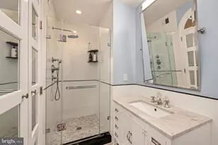 1318 35th St NW, Washington, DC 20007 - Photo 10