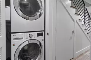1279 Oates St NE, Washington, DC 20002 - Photo 36