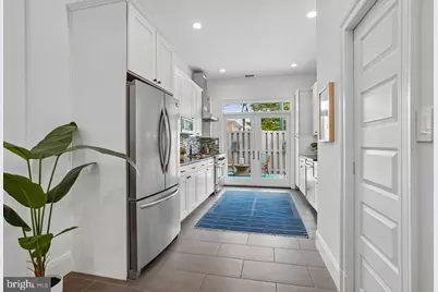 914 C Street NE, Washington, DC 20002 - Photo 10