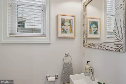 914 C Street NE, Washington, DC 20002 - Photo 14