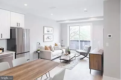 1016 17th Place NE #205, Washington, DC 20002 - Photo 6