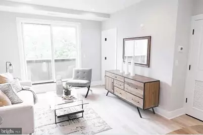 1016 17th Place NE #205, Washington, DC 20002 - Photo 8