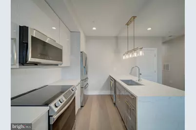1914 Capitol Avenue NE #201, Washington, DC 20002 - Photo 6
