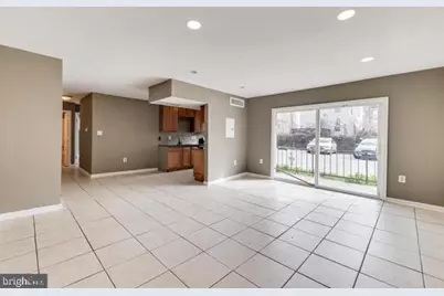 5009 D Street SE #101, Washington, DC 20019 - Photo 2