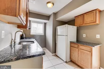 5009 D Street SE #101, Washington, DC 20019 - Photo 4