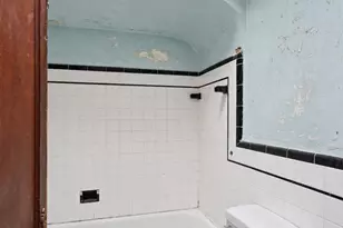 1648 Fort Davis St SE, Washington, DC 20020 - Photo 18