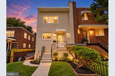 5274 Chillum Place NE, Washington, DC 20011 - Photo 2