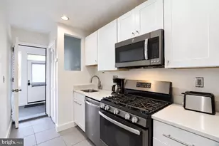 2228 40th St NW, Washington, DC 20007 - Photo 12