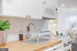 1549 4th St NW, Washington, DC 20001 - Photo 30
