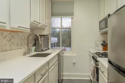 3237 N Street NW #19, Washington, DC 20007 - Photo 10