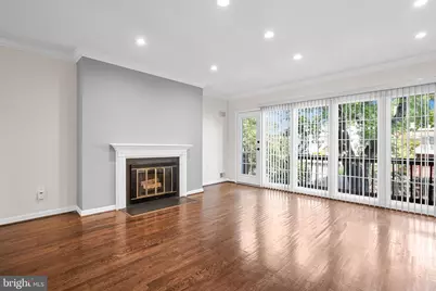 1230 C Street SE, Washington, DC 20003 - Photo 6