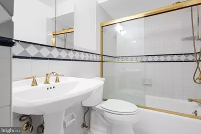 1230 C Street SE, Washington, DC 20003 - Photo 24
