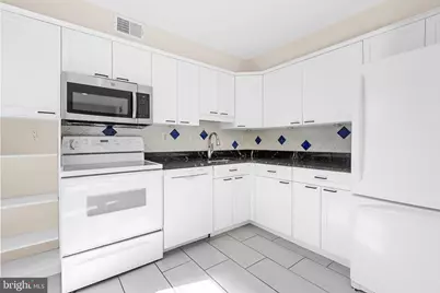 1230 C Street SE, Washington, DC 20003 - Photo 18