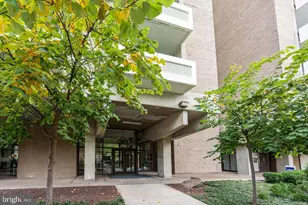 300 M St SW, Washington, DC 20024 - Photo 4