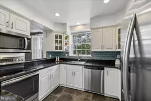 3621 39th St NW, Washington, DC 20016 - Photo 10