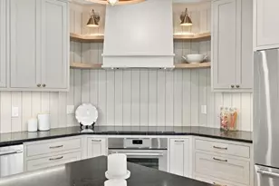 1818 Independence Alley SE, Washington, DC 20003 - Photo 10