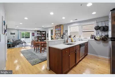 732 Lamont Street NW #203, Washington, DC 20010 - Photo 6