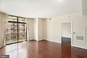 1111 25th St NW, Washington, DC 20037 - Photo 10